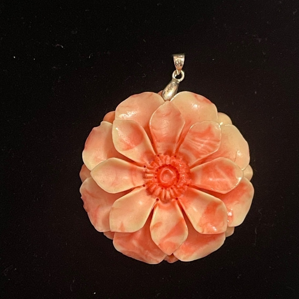 Auspicious Lotus blossom Amulet Pendant Belt Decor Buddhist Carved Coral Color
